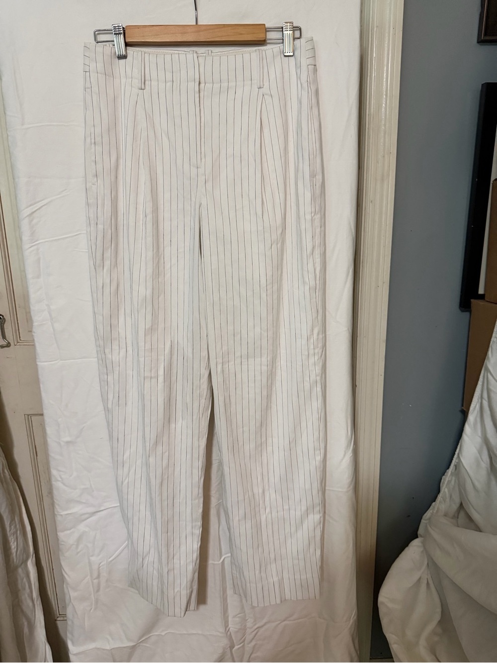 J. Crew White Pinstripe Straight-Leg Trousers nwot Linen viscose blend - Picture 4 of 9